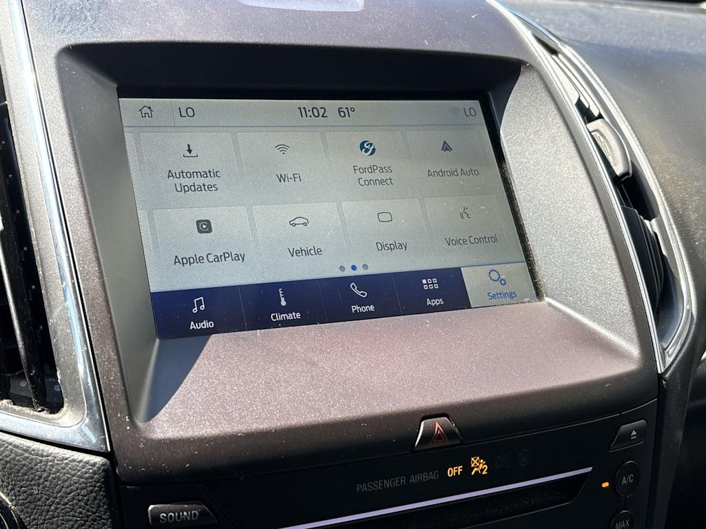 Thumbnail: 2019 Ford Edge - 16