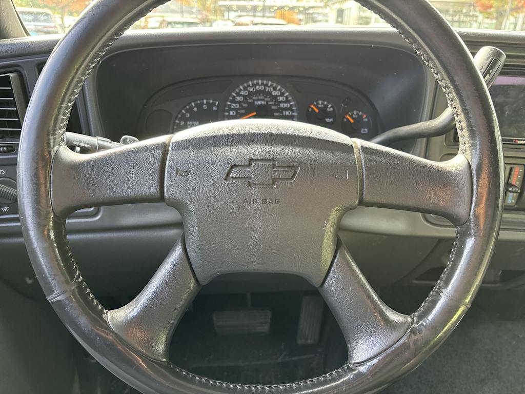 Thumbnail: 2004 Chevrolet Silverado 1500 - 17