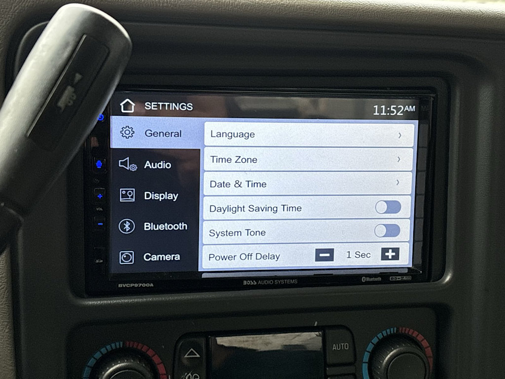 Thumbnail: 2005 GMC Sierra 1500 - 20