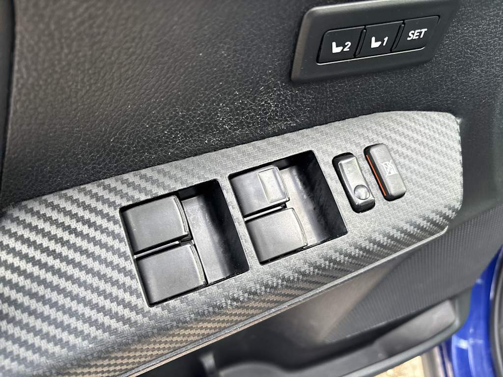 Thumbnail: 2014 Toyota RAV4 - 11