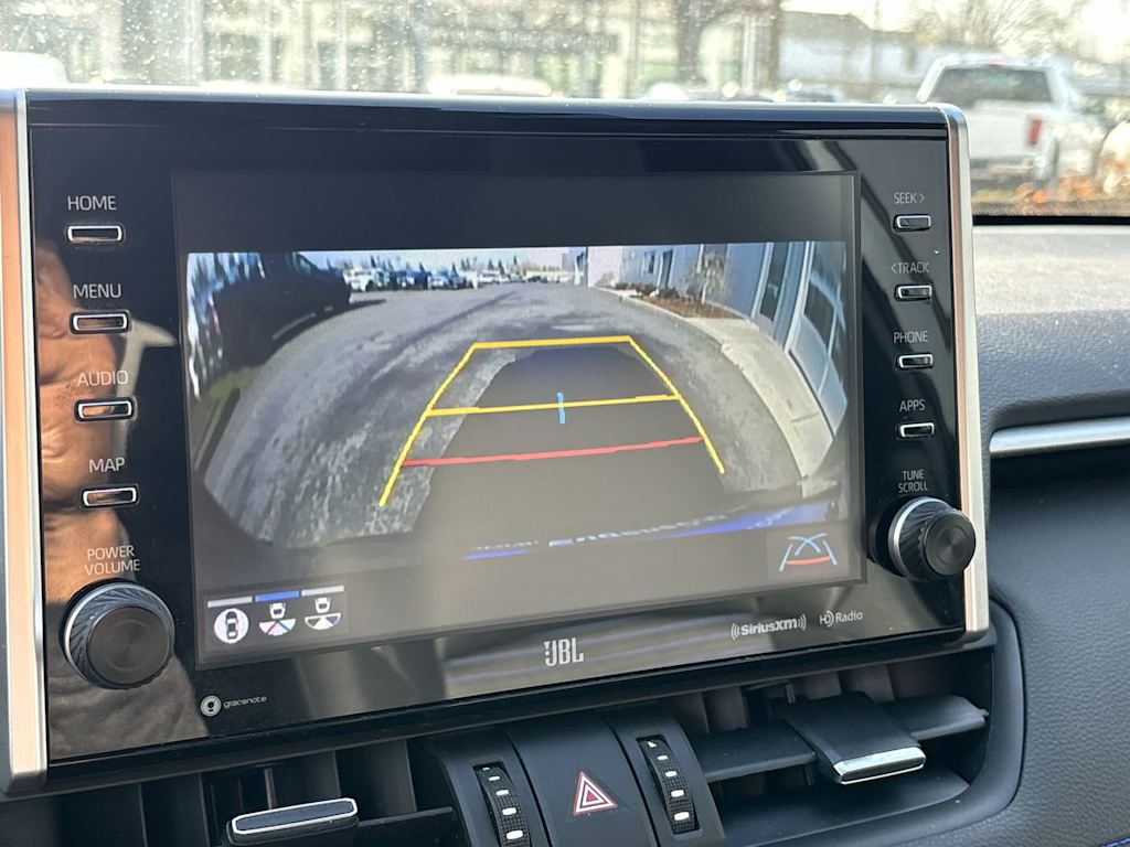 Thumbnail: 2022 Toyota RAV4 - 23