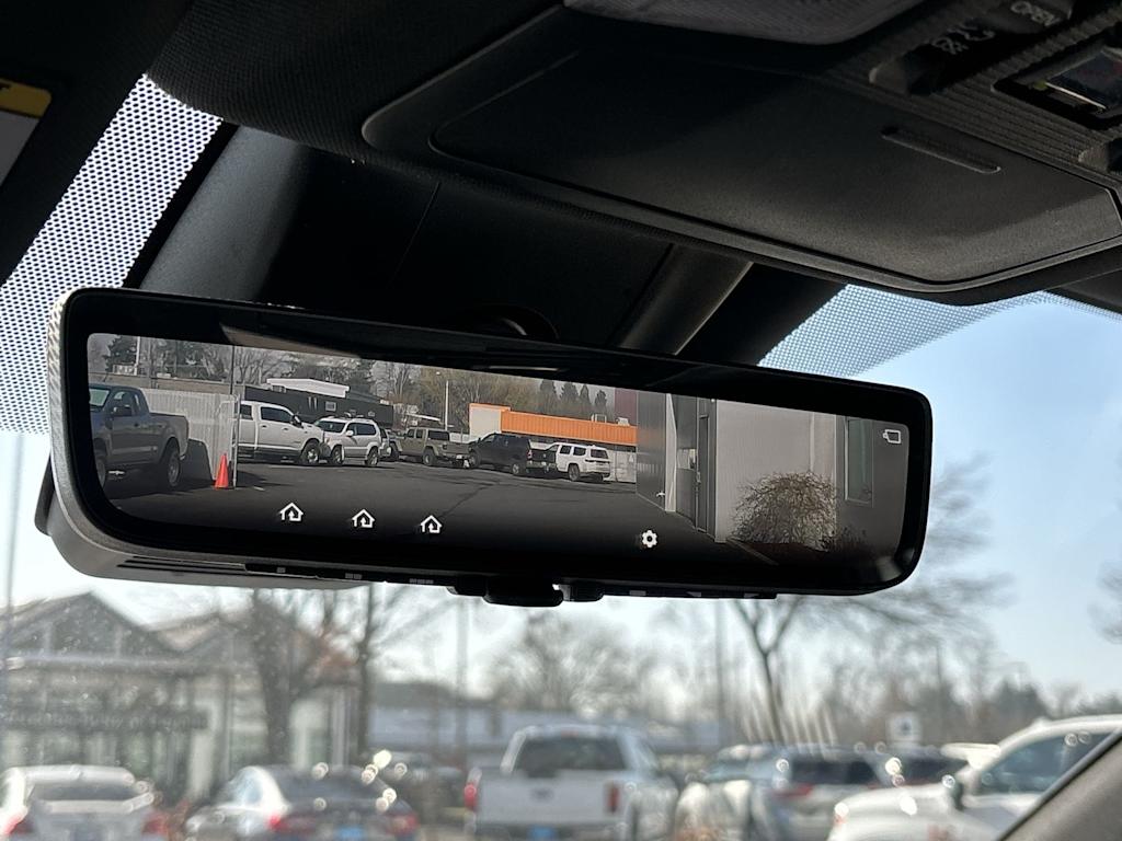 Thumbnail: 2022 Toyota RAV4 - 26