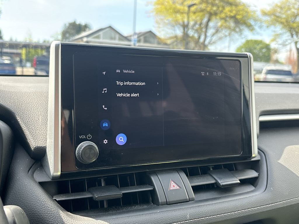 Thumbnail: 2023 Toyota RAV4 - 15