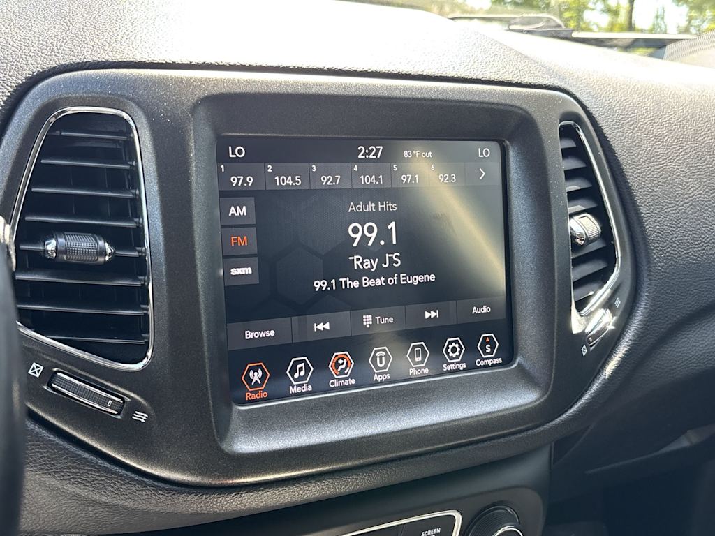 Thumbnail: 2019 Jeep Compass - 8