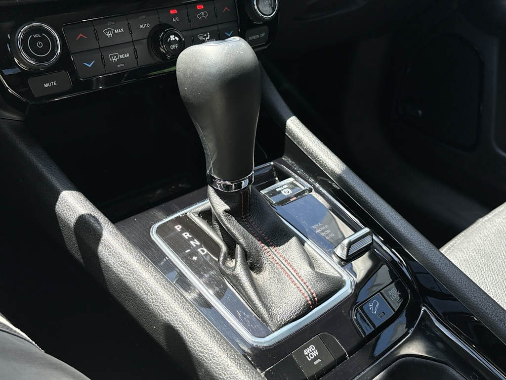 Thumbnail: 2022 Jeep Compass - 7