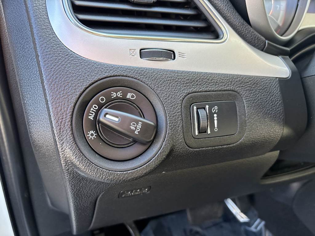 Thumbnail: 2018 Dodge Journey - 15