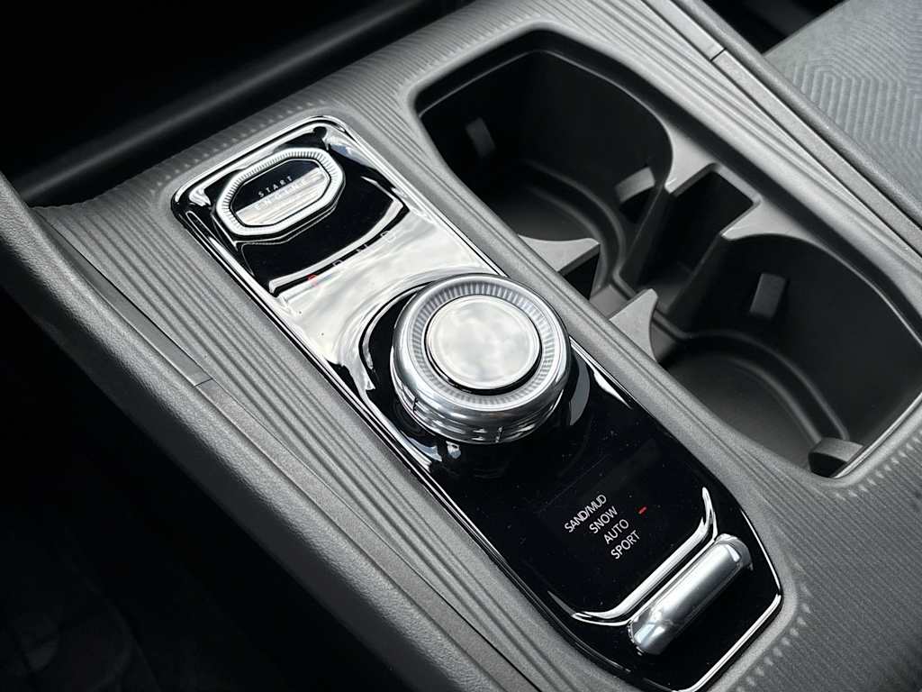 Thumbnail: 2026 Jeep Cherokee - 9