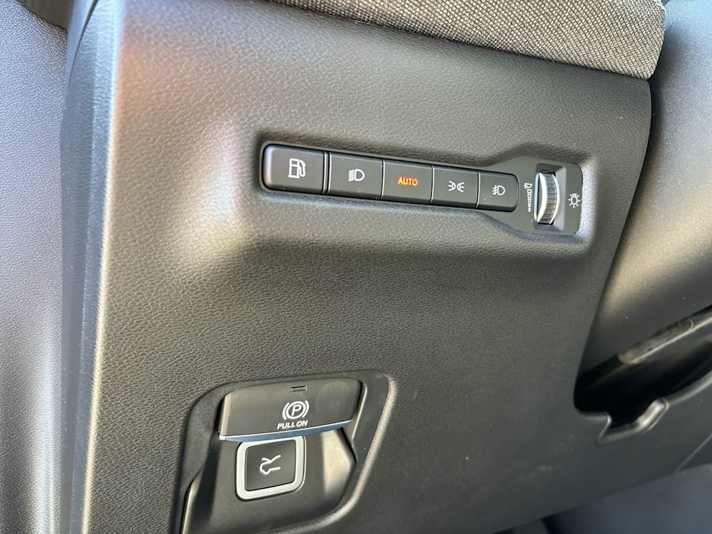 Thumbnail: 2026 Jeep Cherokee - 15