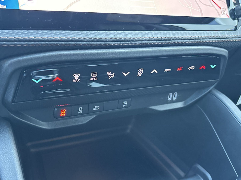 Thumbnail: 2026 Jeep Cherokee - 26