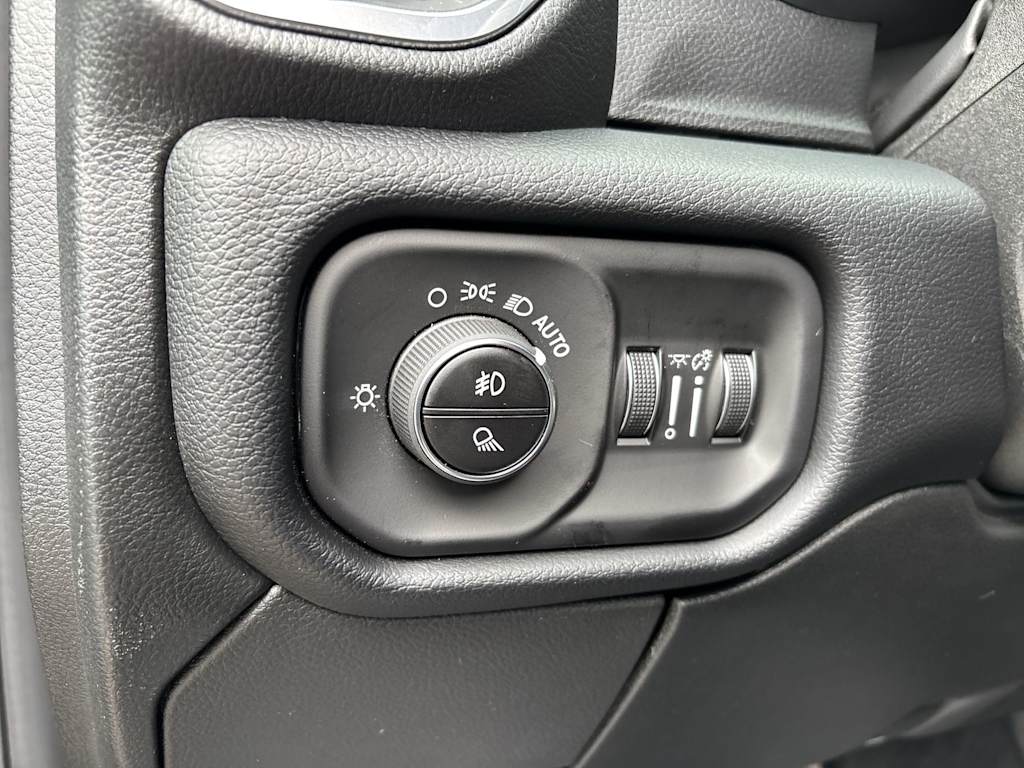 Thumbnail: 2026 RAM 3500 - 15