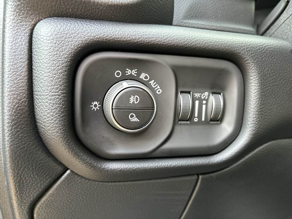 Thumbnail: 2026 RAM 3500 - 14