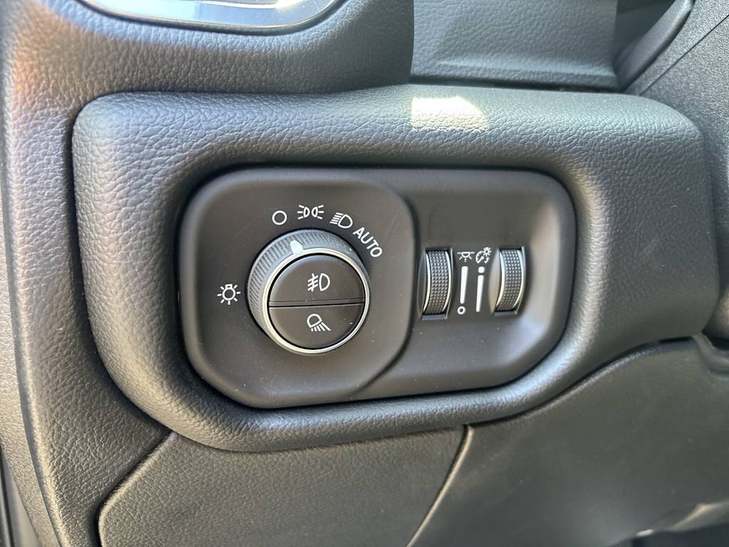 Thumbnail: 2026 RAM 3500 - 13
