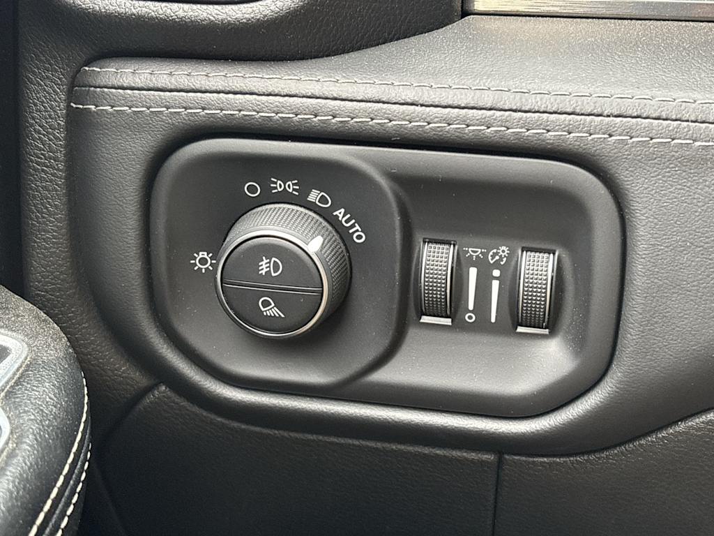 Thumbnail: 2019 RAM 3500 - 14