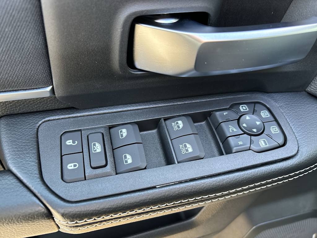 Thumbnail: 2026 RAM 2500 - 11