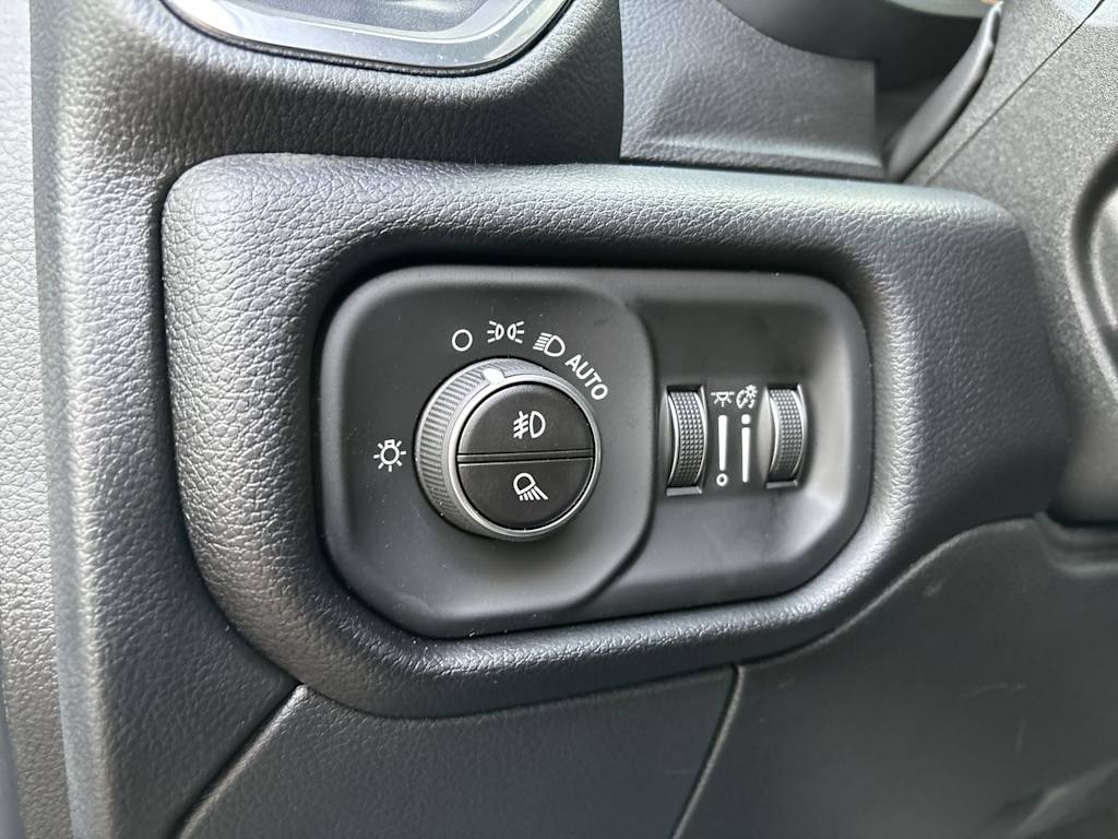 Thumbnail: 2026 RAM 2500 - 15