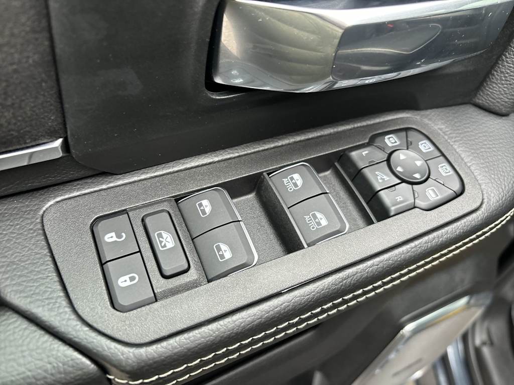 Thumbnail: 2026 RAM 2500 - 12