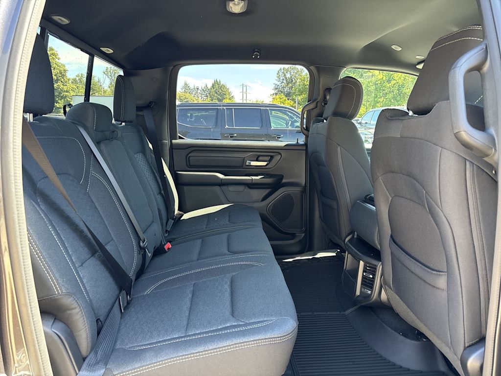 Thumbnail: 2026 RAM 1500 - 6