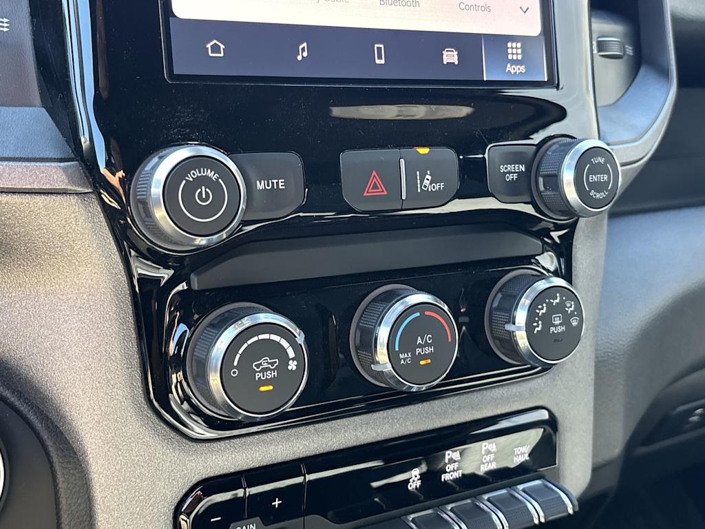 Thumbnail: 2026 RAM 1500 - 21