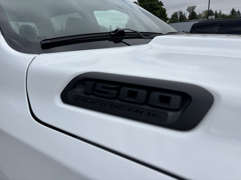Thumbnail: 2026 RAM 1500 - 9