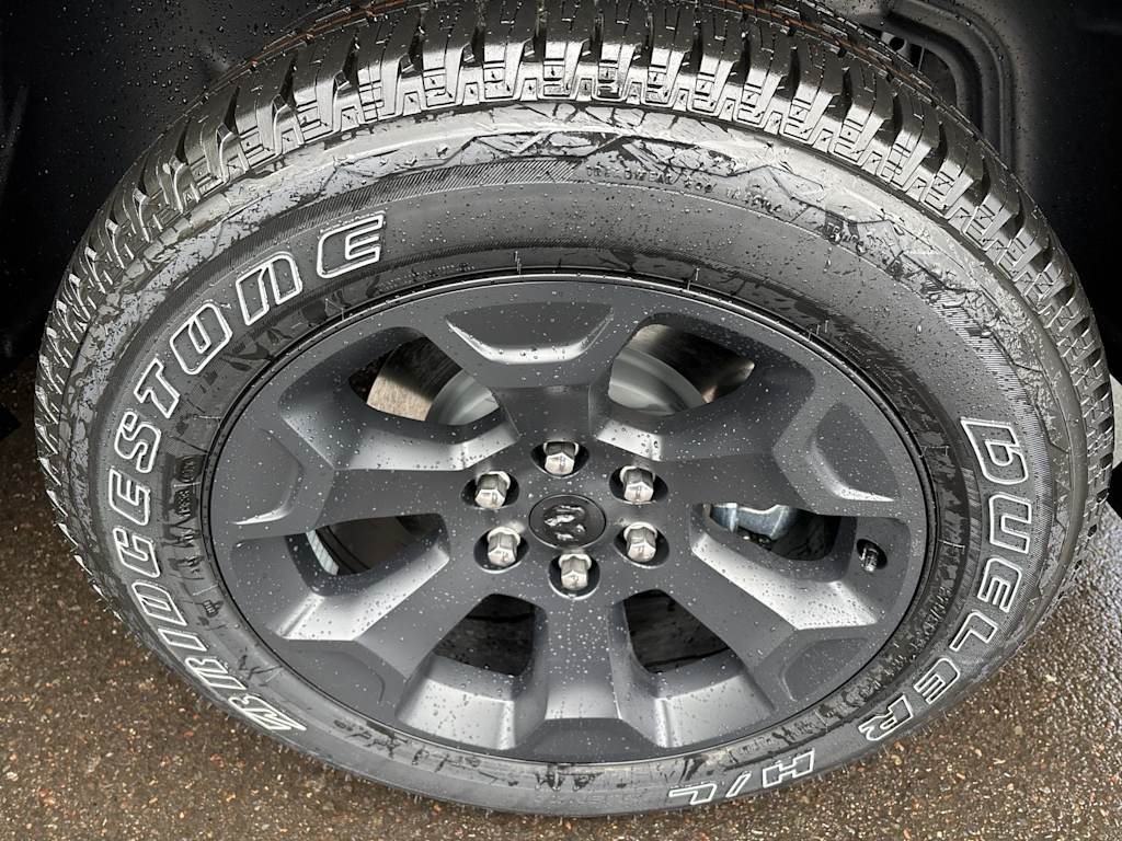 Thumbnail: 2026 RAM 1500 - 4