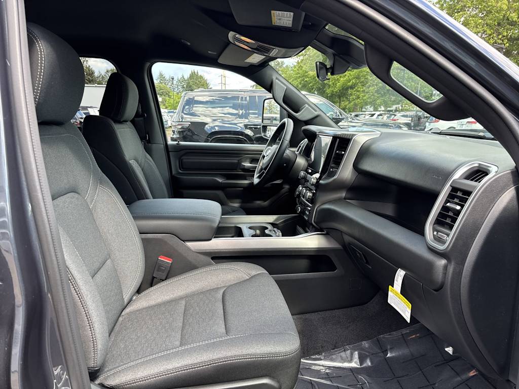 Thumbnail: 2026 RAM 1500 - 6