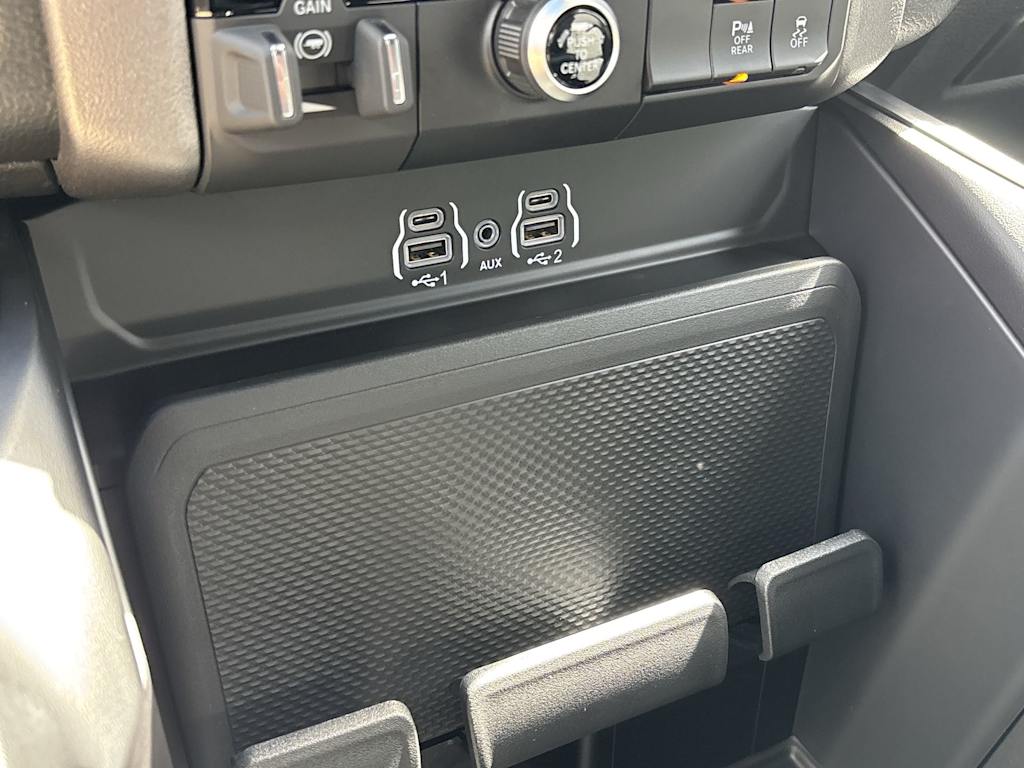 Thumbnail: 2026 RAM 1500 - 22