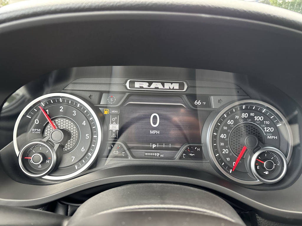 Thumbnail: 2026 RAM 1500 - 9