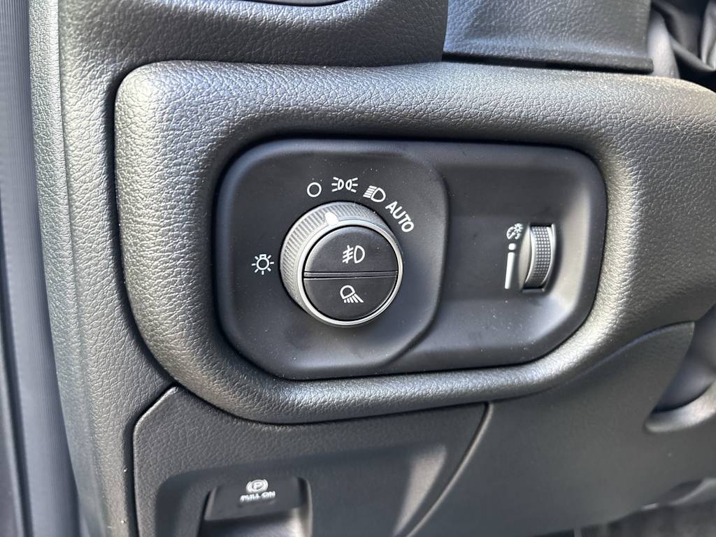 Thumbnail: 2026 RAM 1500 - 12