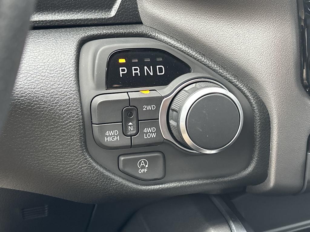 Thumbnail: 2026 RAM 1500 - 22