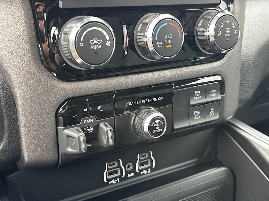 Thumbnail: 2026 RAM 1500 - 20