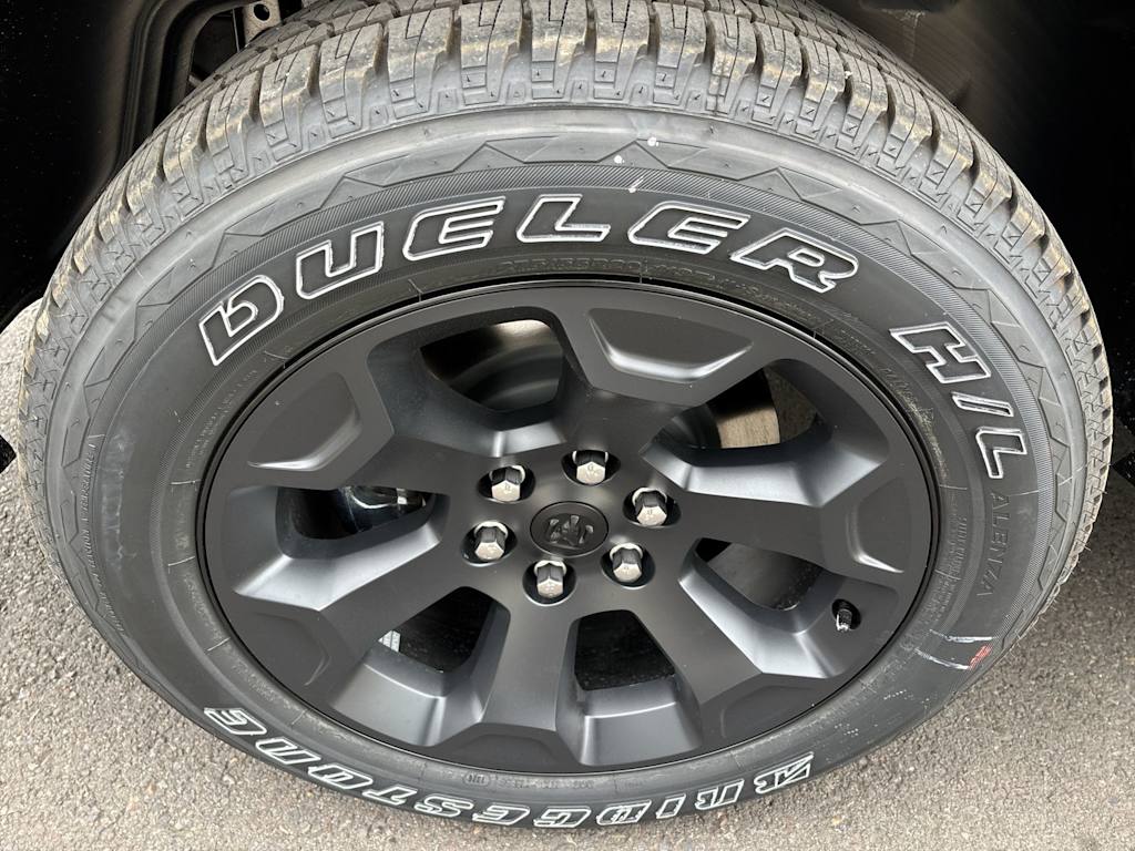 Thumbnail: 2026 RAM 1500 - 4