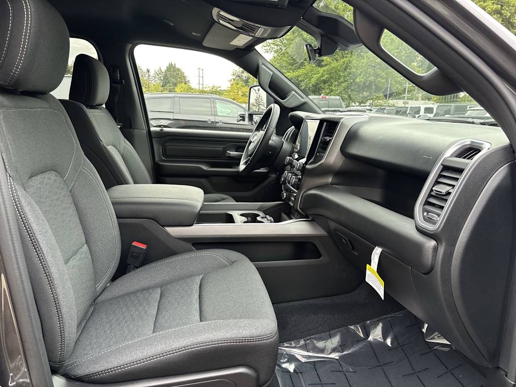 Thumbnail: 2026 RAM 1500 - 6