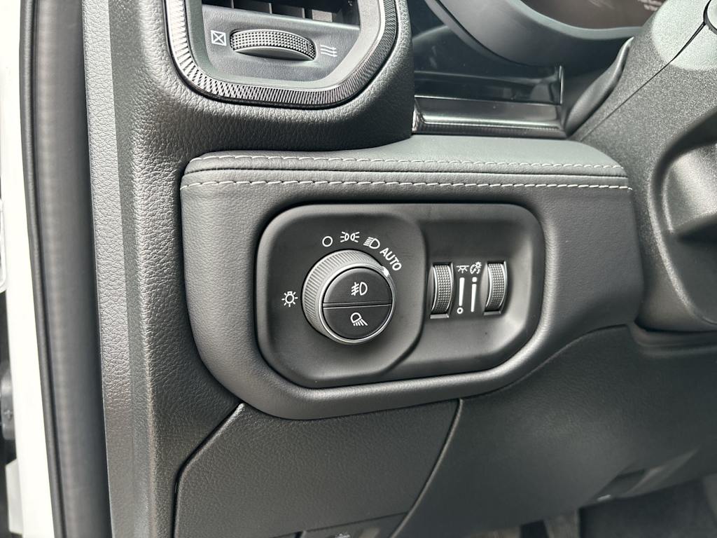 Thumbnail: 2026 RAM 2500 - 14