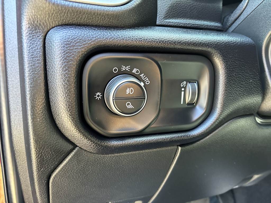 Thumbnail: 2021 RAM 2500 - 14