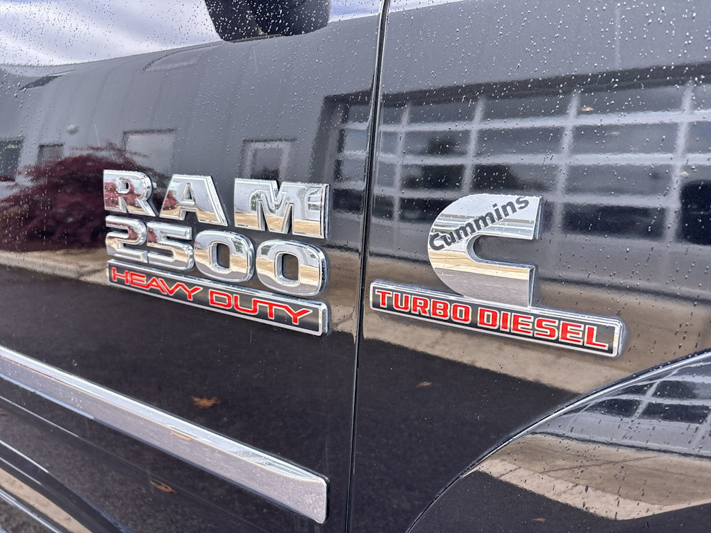 2016 RAM 2500 Laramie 4