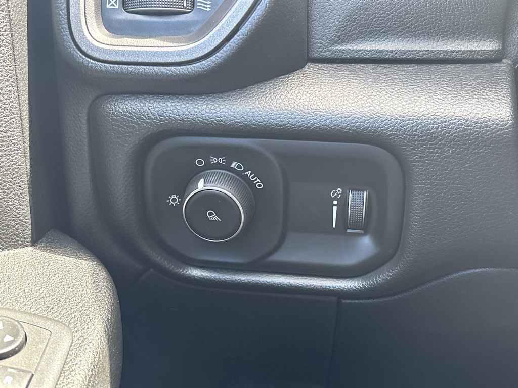 Thumbnail: 2021 RAM 2500 - 17