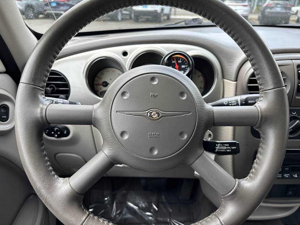 Thumbnail: 2004 Chrysler PT Cruiser - 2