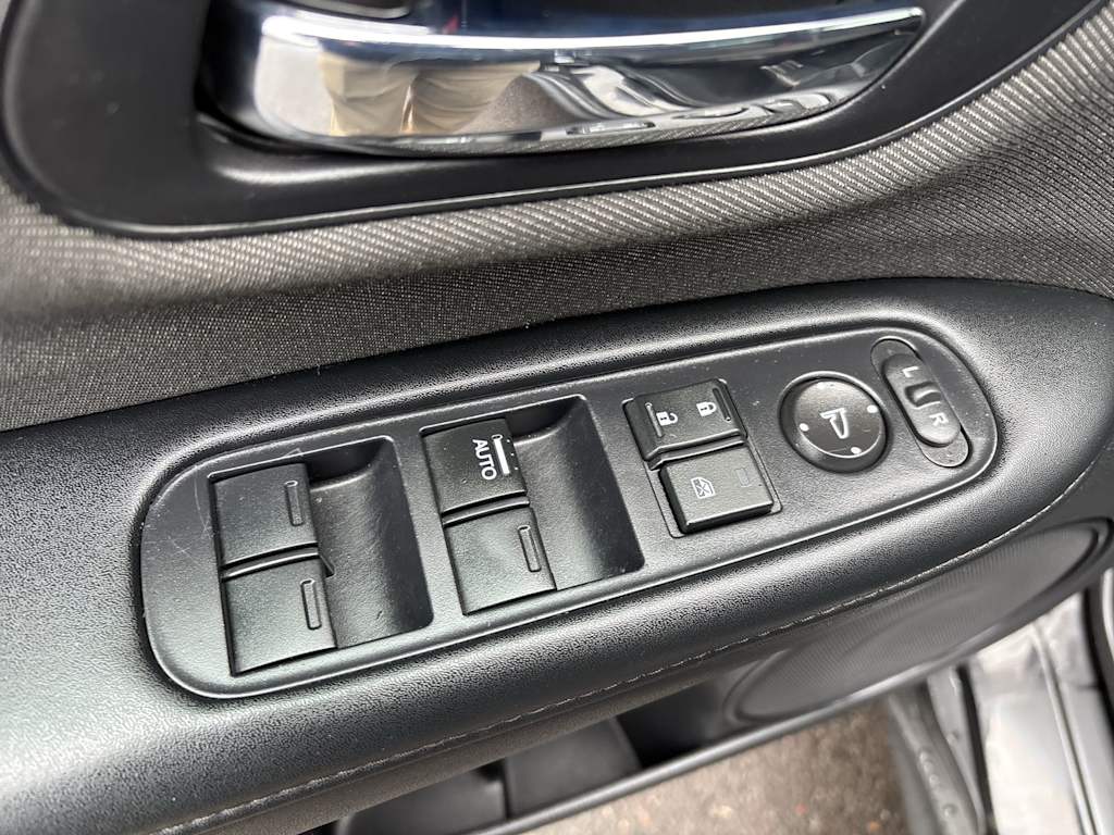 Thumbnail: 2019 Honda HR-V - 13