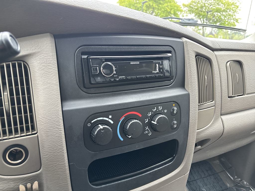 Thumbnail: 2003 Dodge Ram 2500 - 19