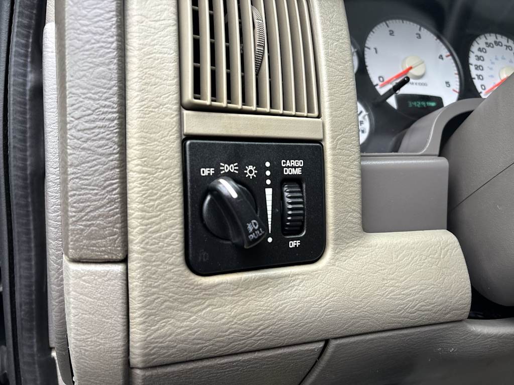 Thumbnail: 2003 Dodge Ram 2500 - 15