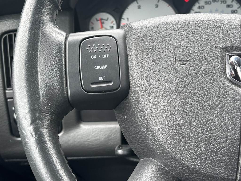 Thumbnail: 2004 Dodge Ram 3500 - 19