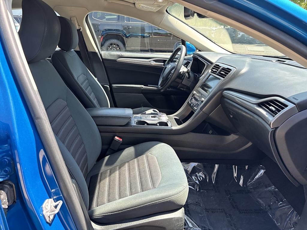 Thumbnail: 2019 Ford Fusion - 3