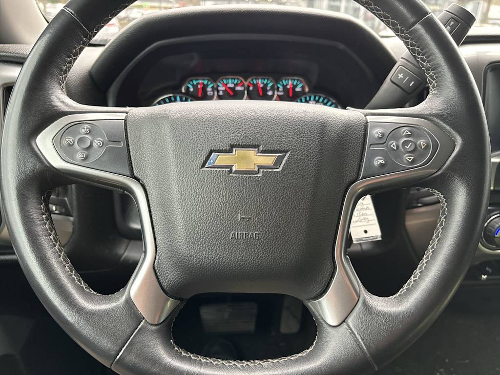 Thumbnail: 2016 Chevrolet Silverado 1500 - 11