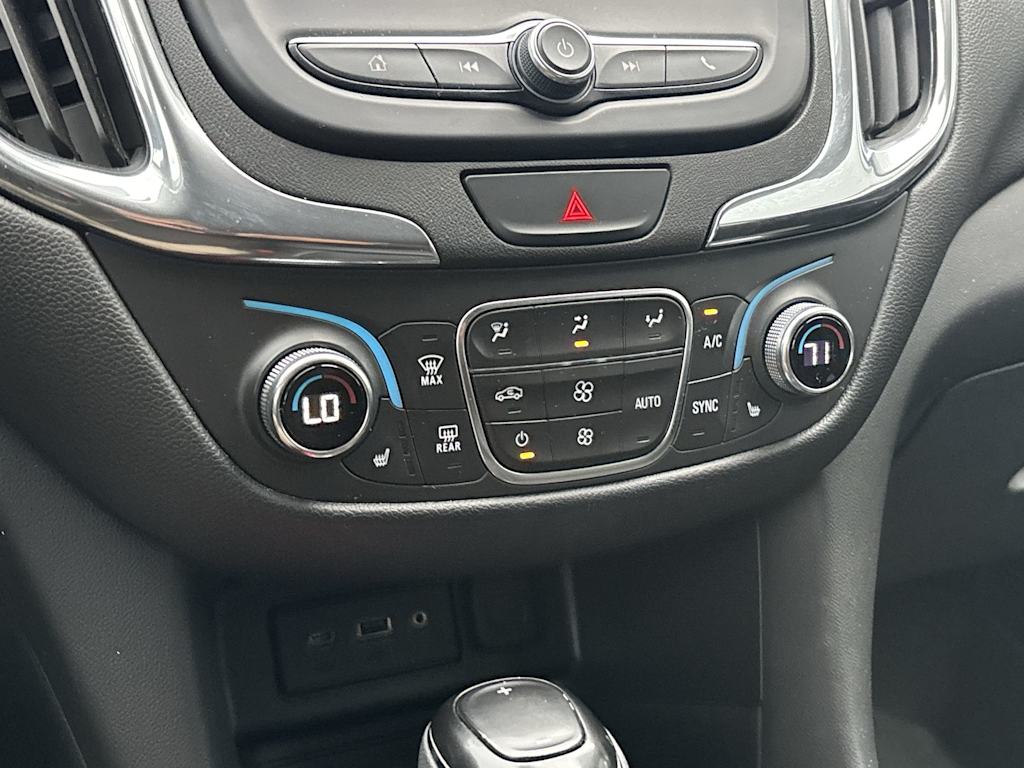Thumbnail: 2020 Chevrolet Equinox - 23