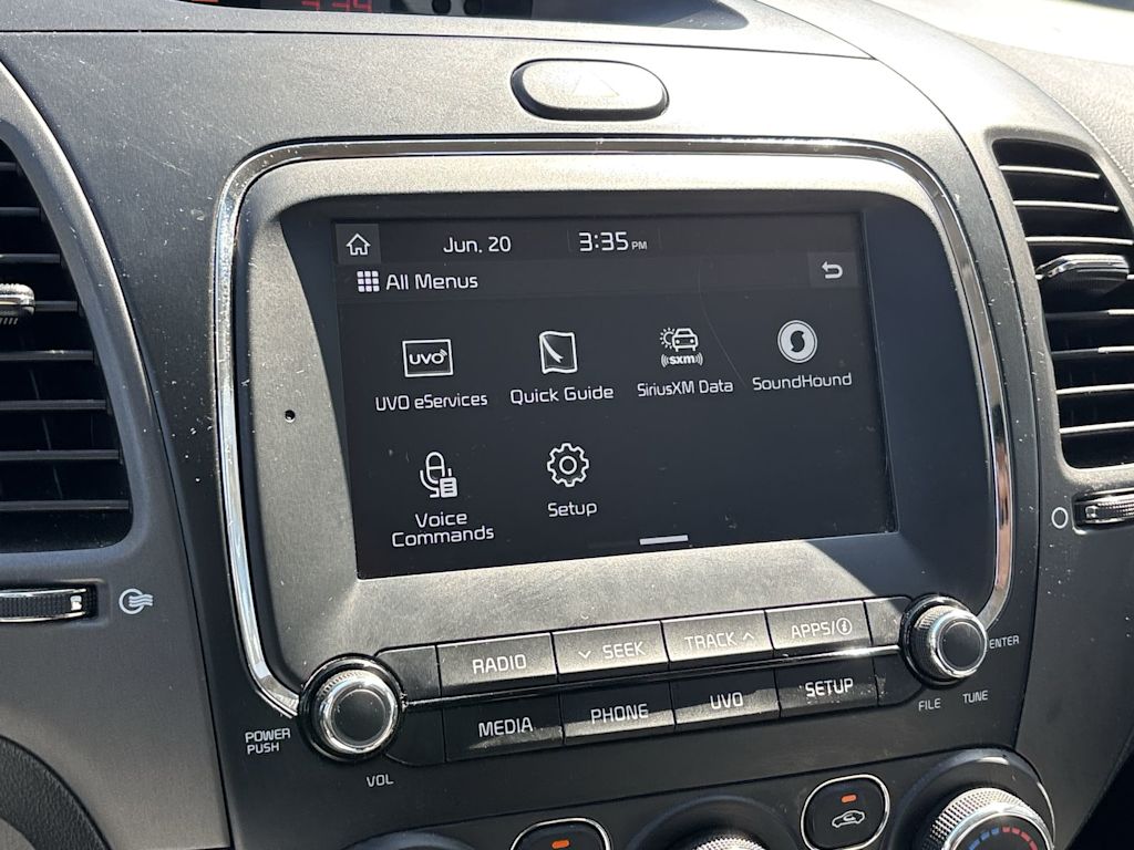 Thumbnail: 2018 Kia Forte - 17