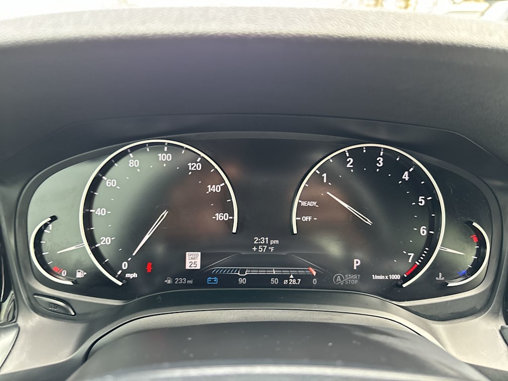 2020 BMW 3 Series 330xi 9