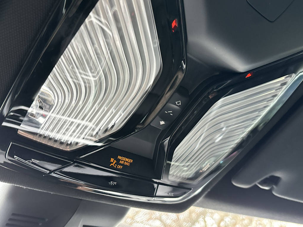 2020 BMW 3 Series 330xi 22