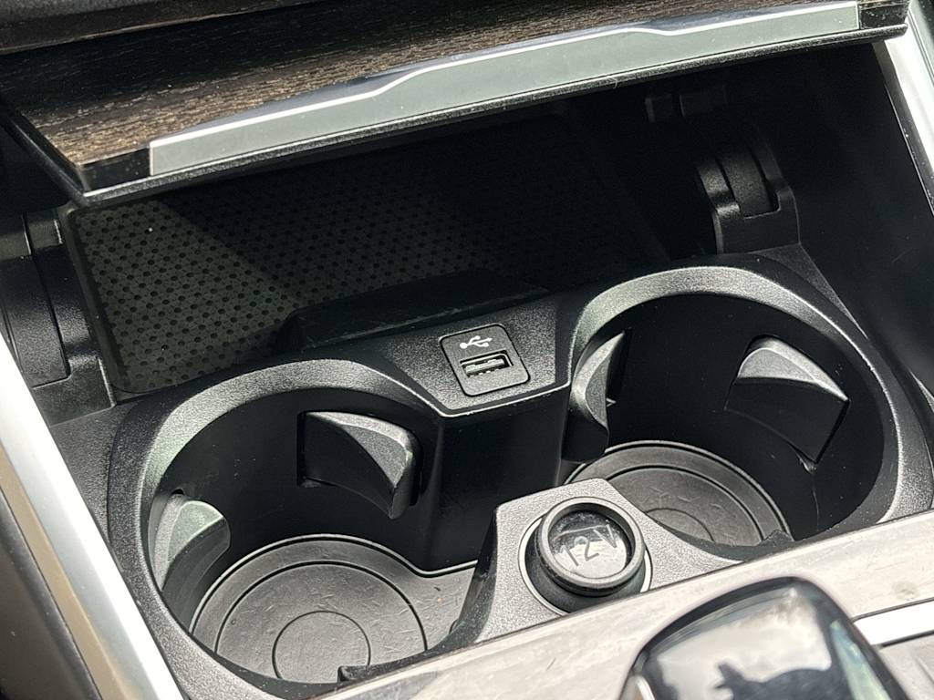 2020 BMW 3 Series 330xi 21