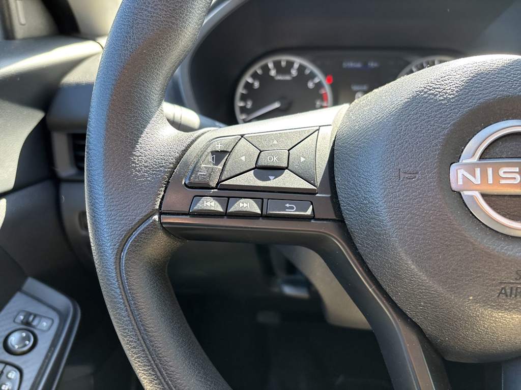 Thumbnail: 2025 Nissan Sentra - 12