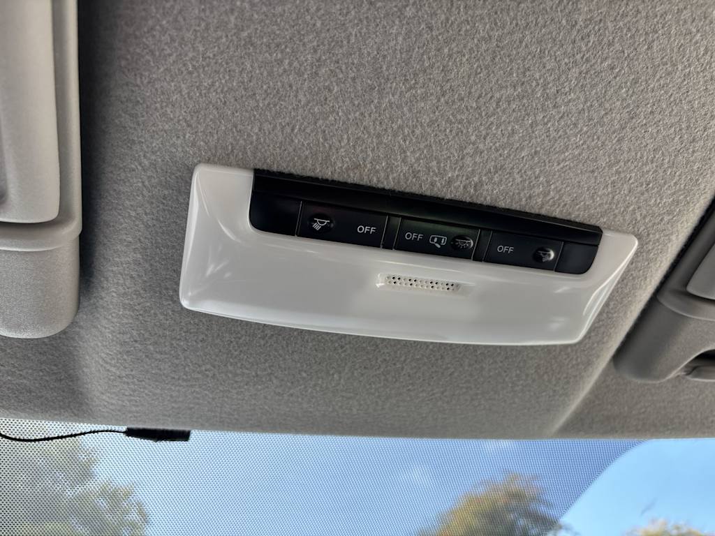 Thumbnail: 2019 Nissan Kicks - 20